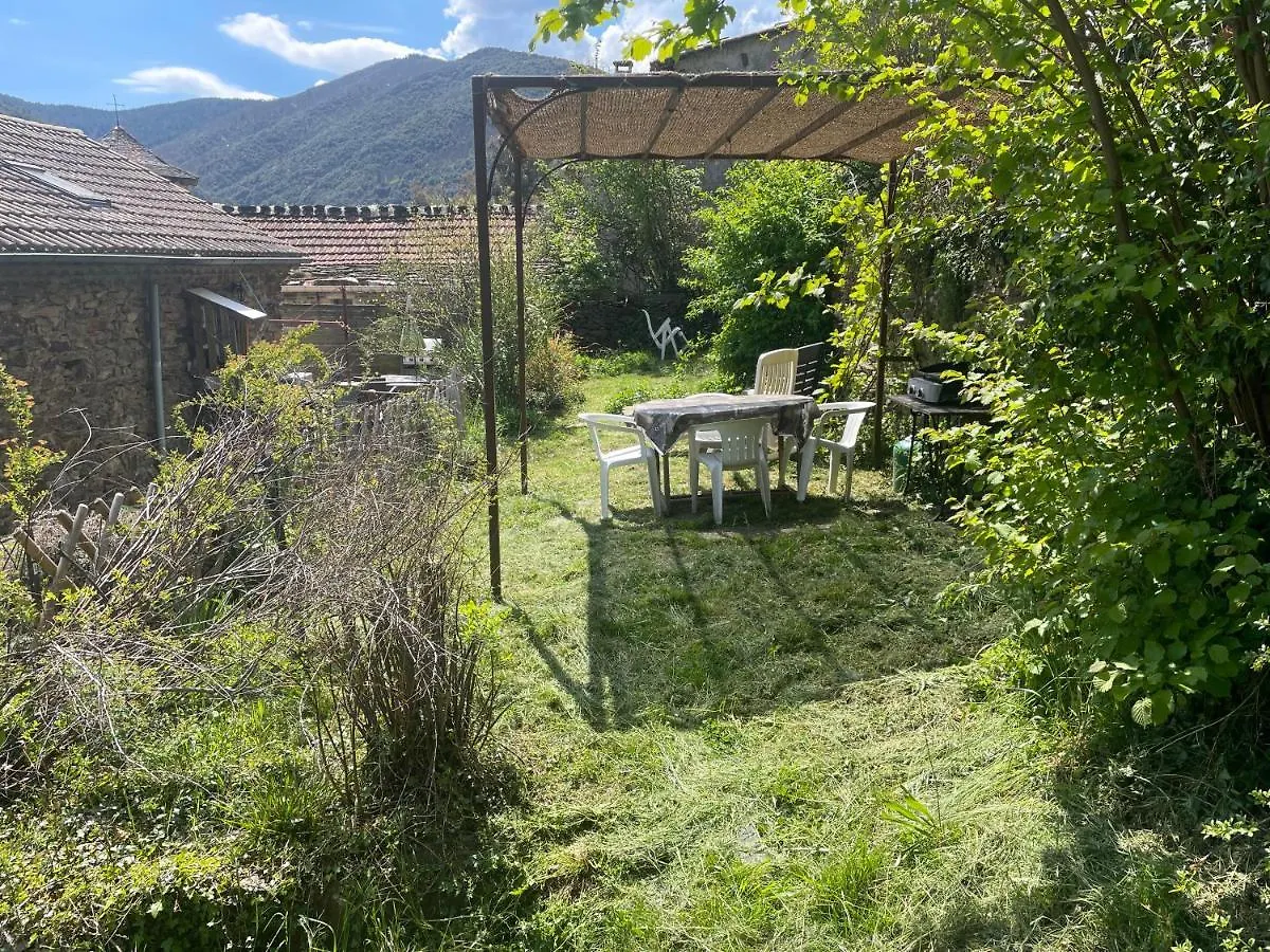 Charmant Petit Gite Au Coeur De L'Ardeche Saint-Melany 0*,