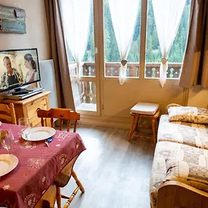  Appartement Magnifique Au Pied Du Télécabine D'arrondaz Et Des Pistes De